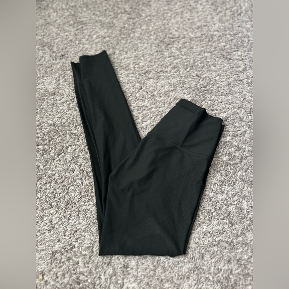 Women’s Lululemon Mapped Out High-Rise Tight
28" Size 6! NWOT - Picture 9 of 10